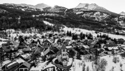 ski town, mountain town, hiking, mountain air, snow, beautiful 