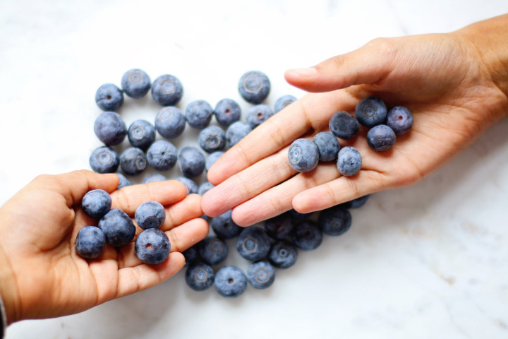 Blueberries, antioxidants, fresh fruit, cleanse